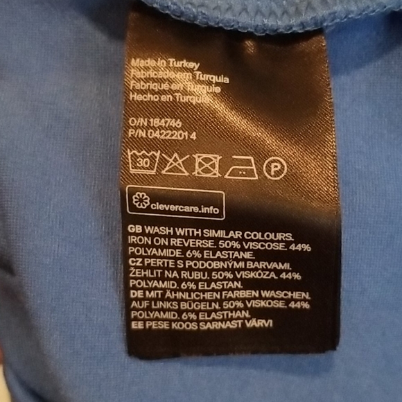 Plunging Back Dress👗 - Picture 6 of 6